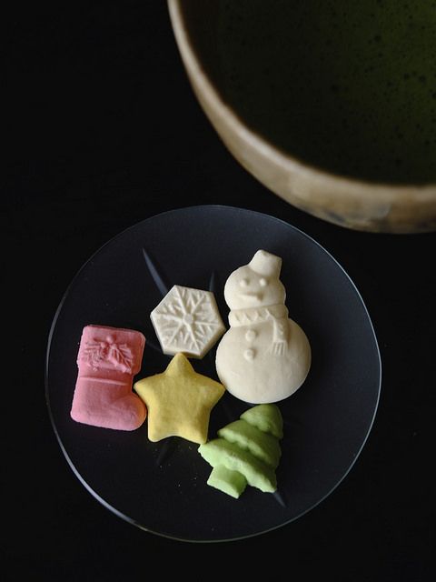 Dry wagashi  